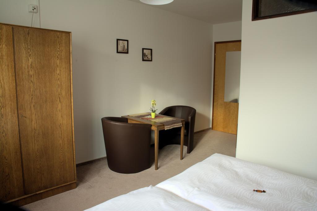 Dreibettzimmer